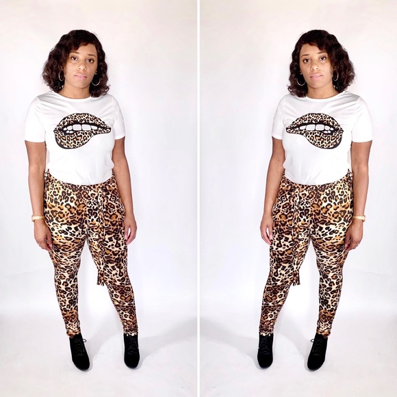 Wild lip pants with belt - Picture 1 of 1